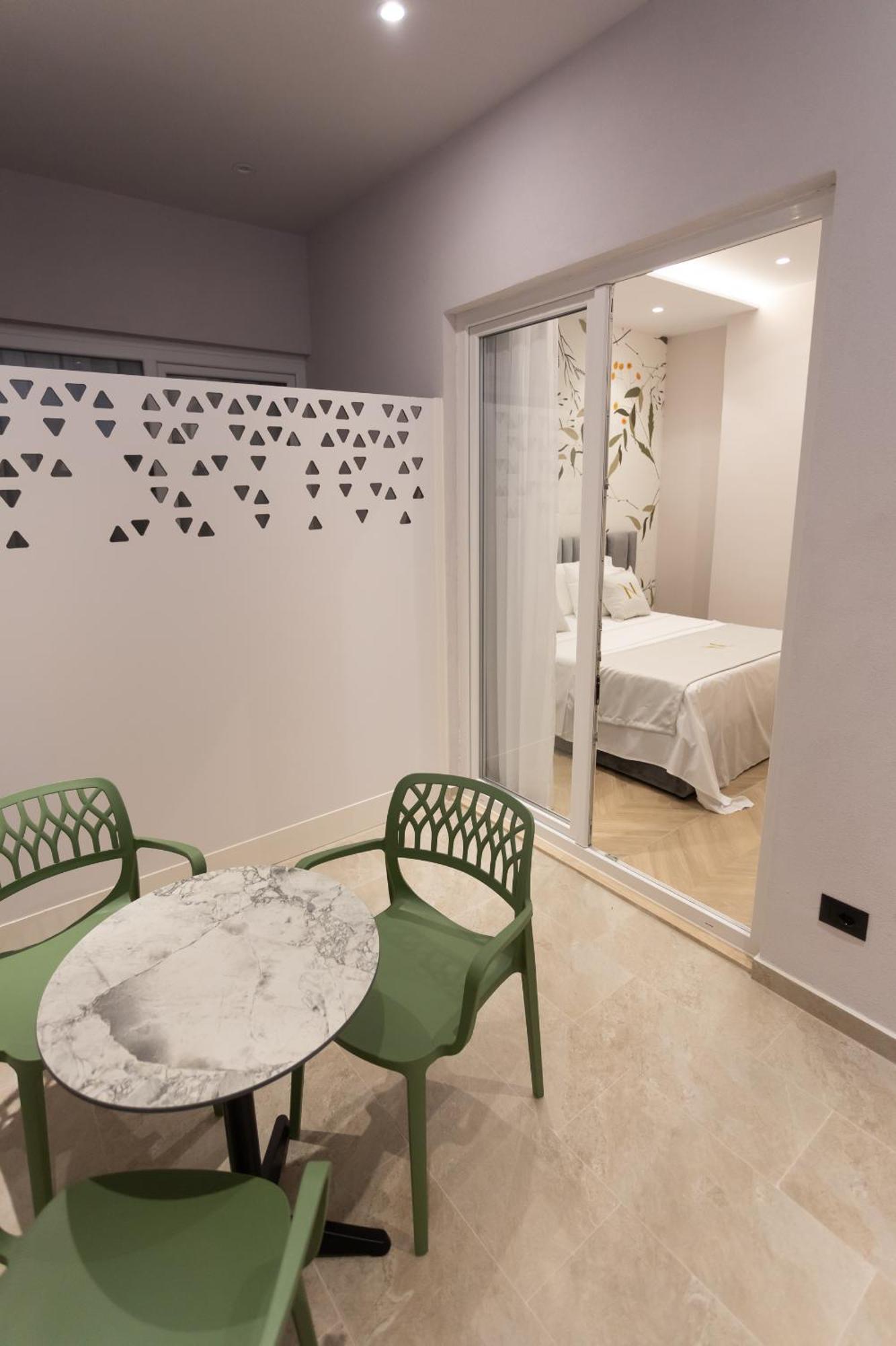 Nayel Hotel Durres Bagian luar foto