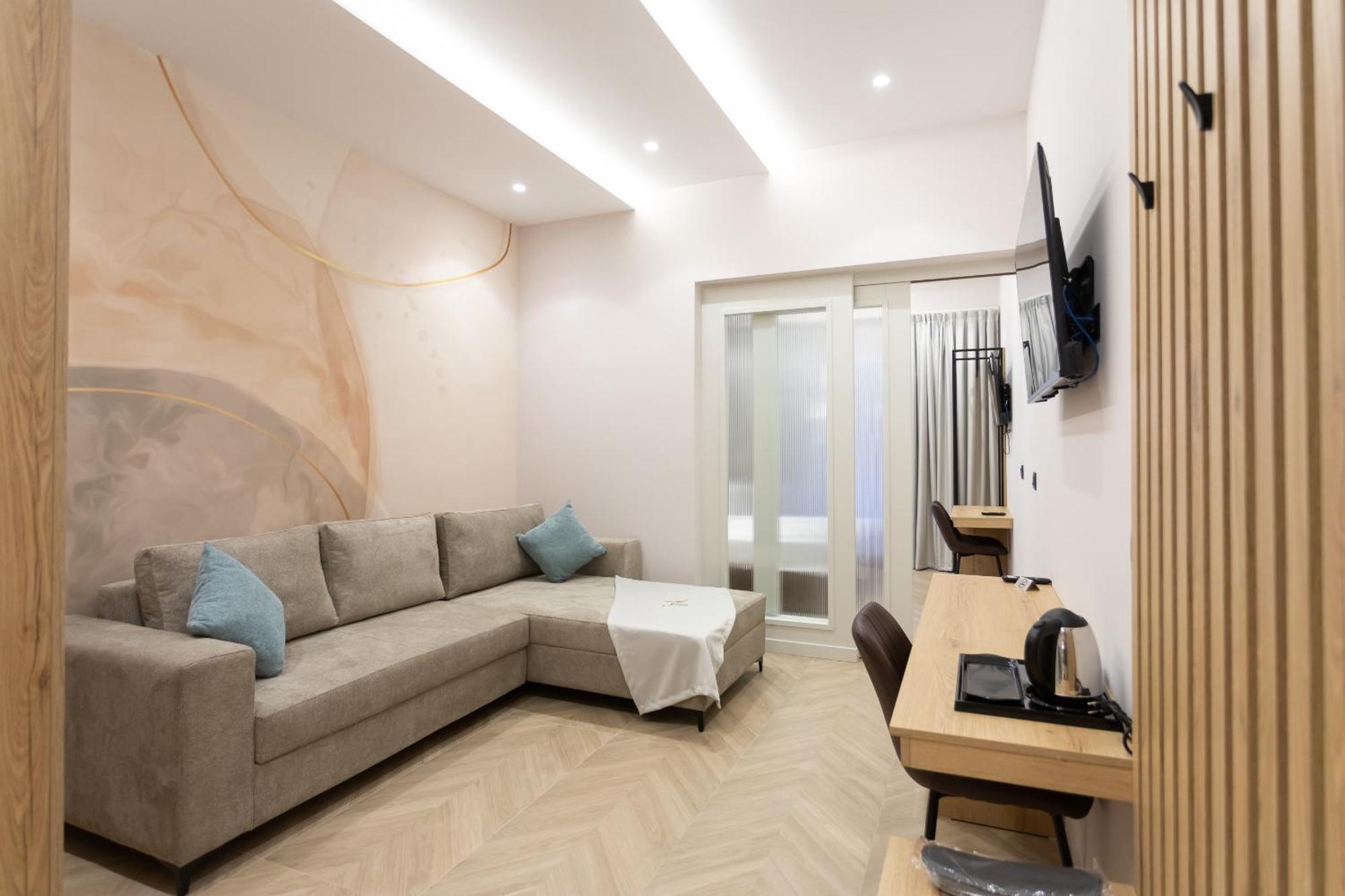 Nayel Hotel Durres Bagian luar foto