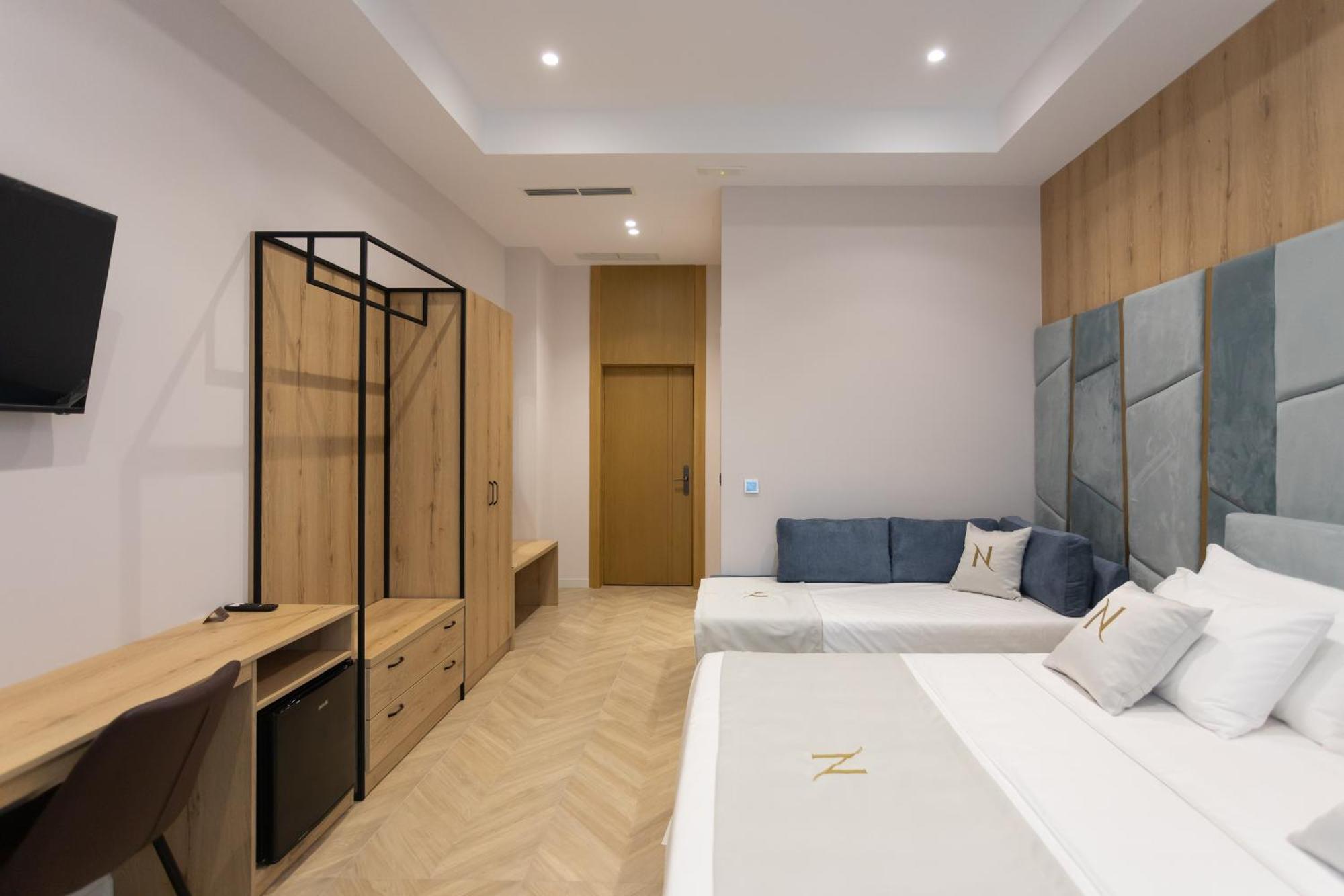 Nayel Hotel Durres Bagian luar foto