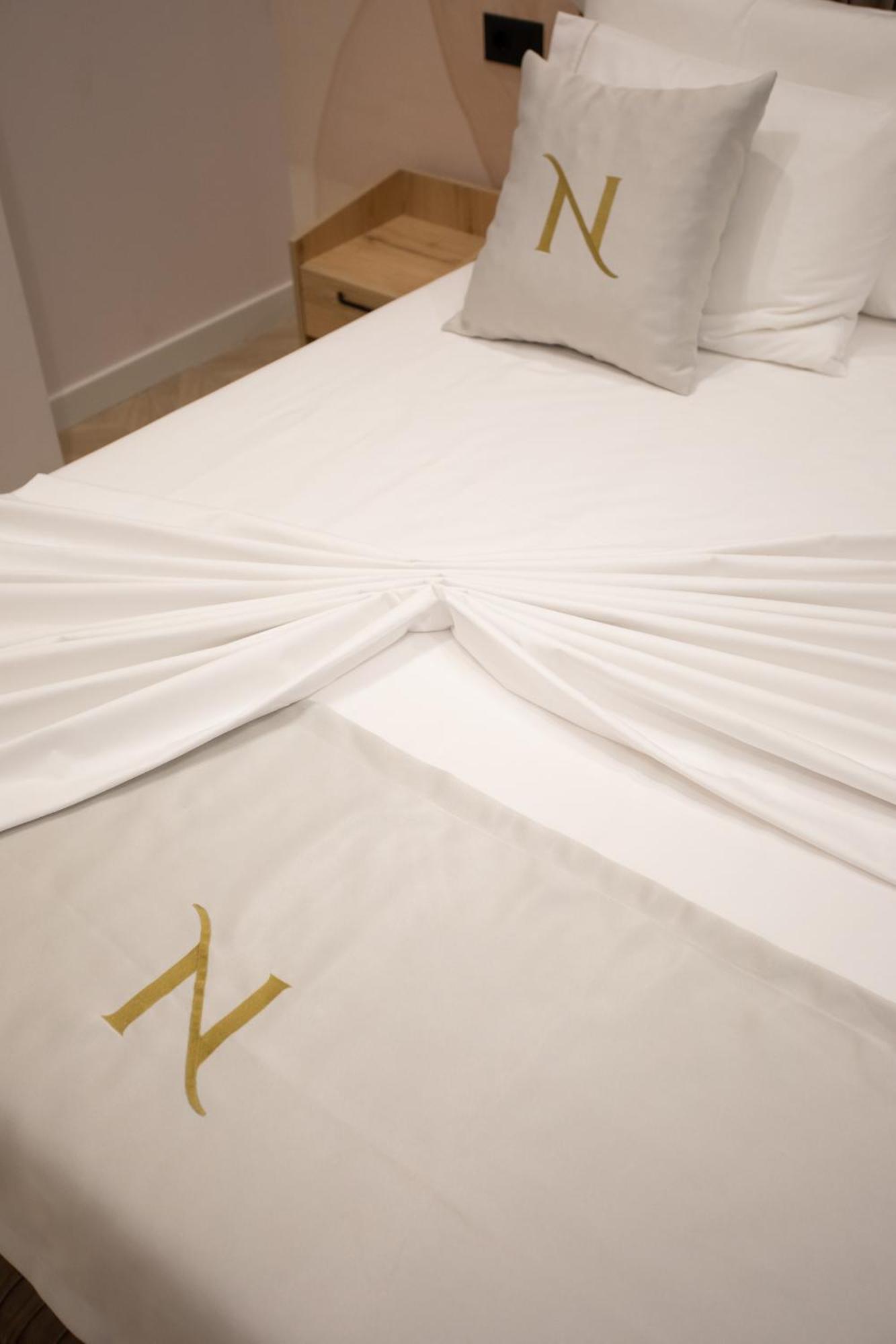 Nayel Hotel Durres Bagian luar foto