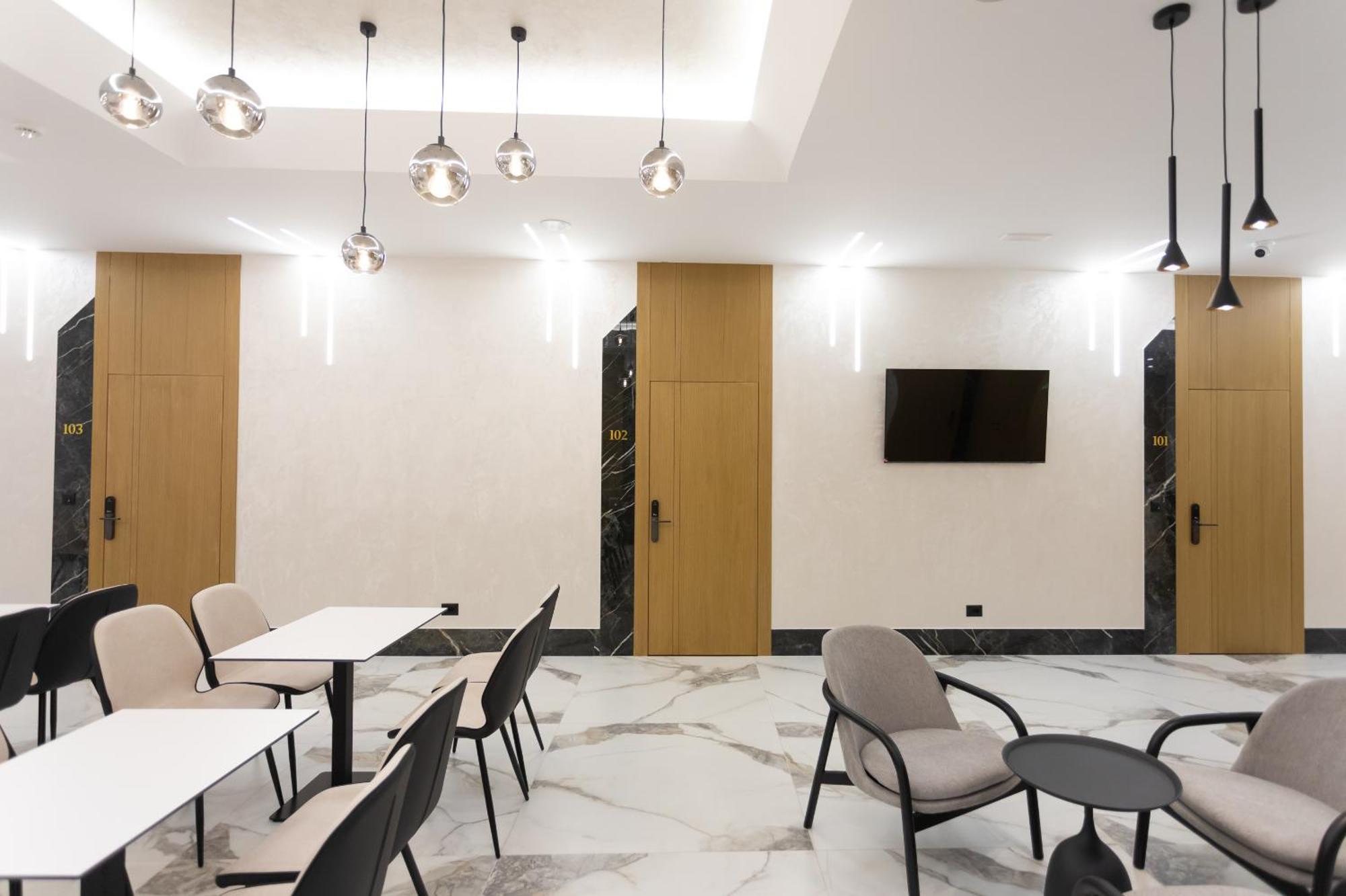 Nayel Hotel Durres Bagian luar foto