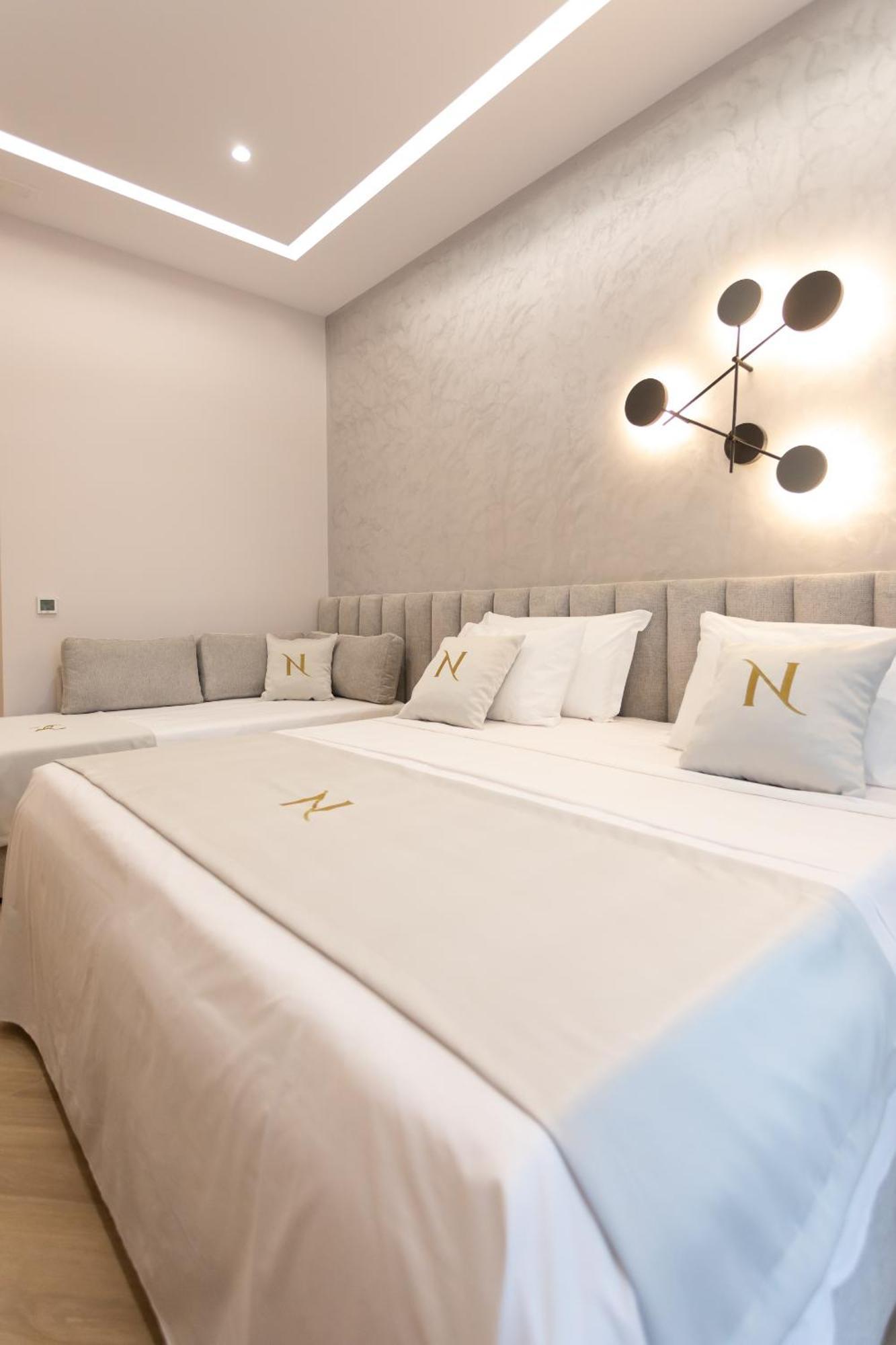 Nayel Hotel Durres Bagian luar foto