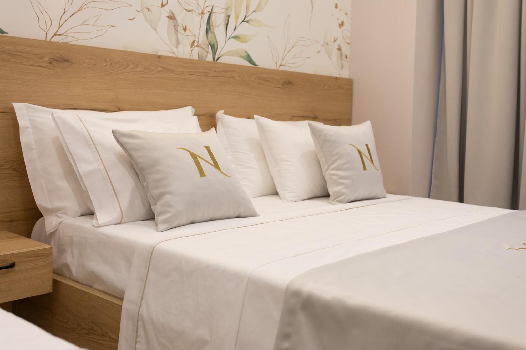 Nayel Hotel Durres Bagian luar foto